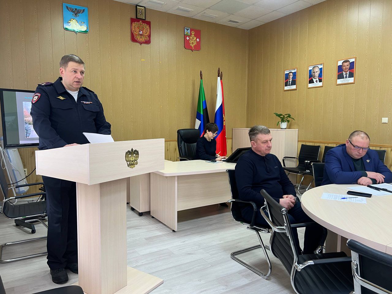 Итоги работы полиции и важные решения: прошло восьмое заседание Совета депутатов Борисовского округа Итоги работы полиции и важные решения: прошло восьмое заседание Совета депутатов Борисовского округа