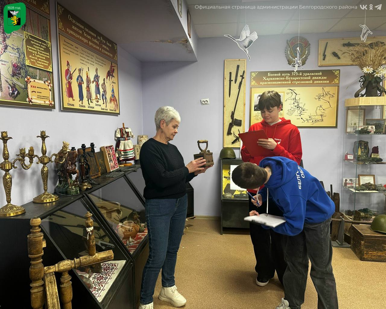 Активисты Северной школы №2 побывали в музее «Моя малая Родина», в котором хранится история школы и всего посёлка Активисты Северной школы №2 побывали в музее «Моя малая Родина», в котором хранится история школы и всего посёлка