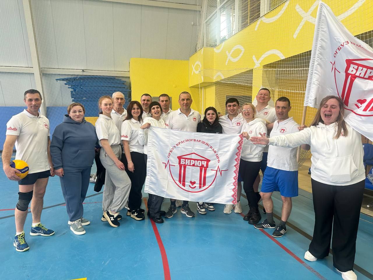 В физкультурно-оздоровительном комплексе и в ДЮСШ им.А.Е.Щербака состоялся второй тур соревнований по волейболу среди учреждений отрасли здравоохранения Белгородской области В физкультурно-оздоровительном комплексе и в ДЮСШ им.А.Е.Щербака состоялся второй тур соревнований по волейболу среди учреждений отрасли здравоохранения Белгородской области