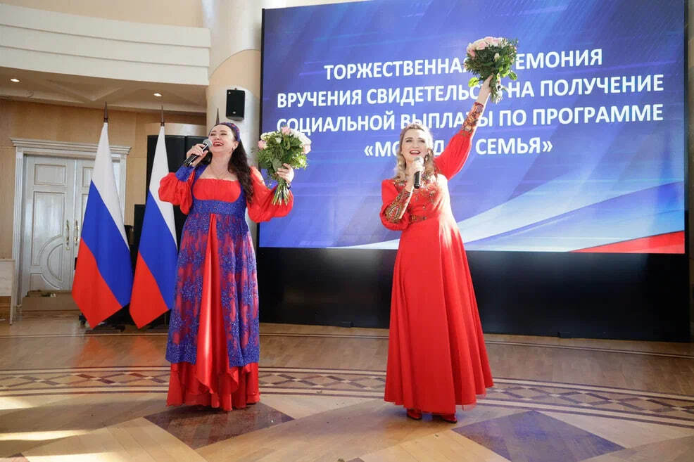 Две ракитянские семьи в ближайшее время смогут улучшить свои жилищные условия Две ракитянские семьи в ближайшее время смогут улучшить свои жилищные условия