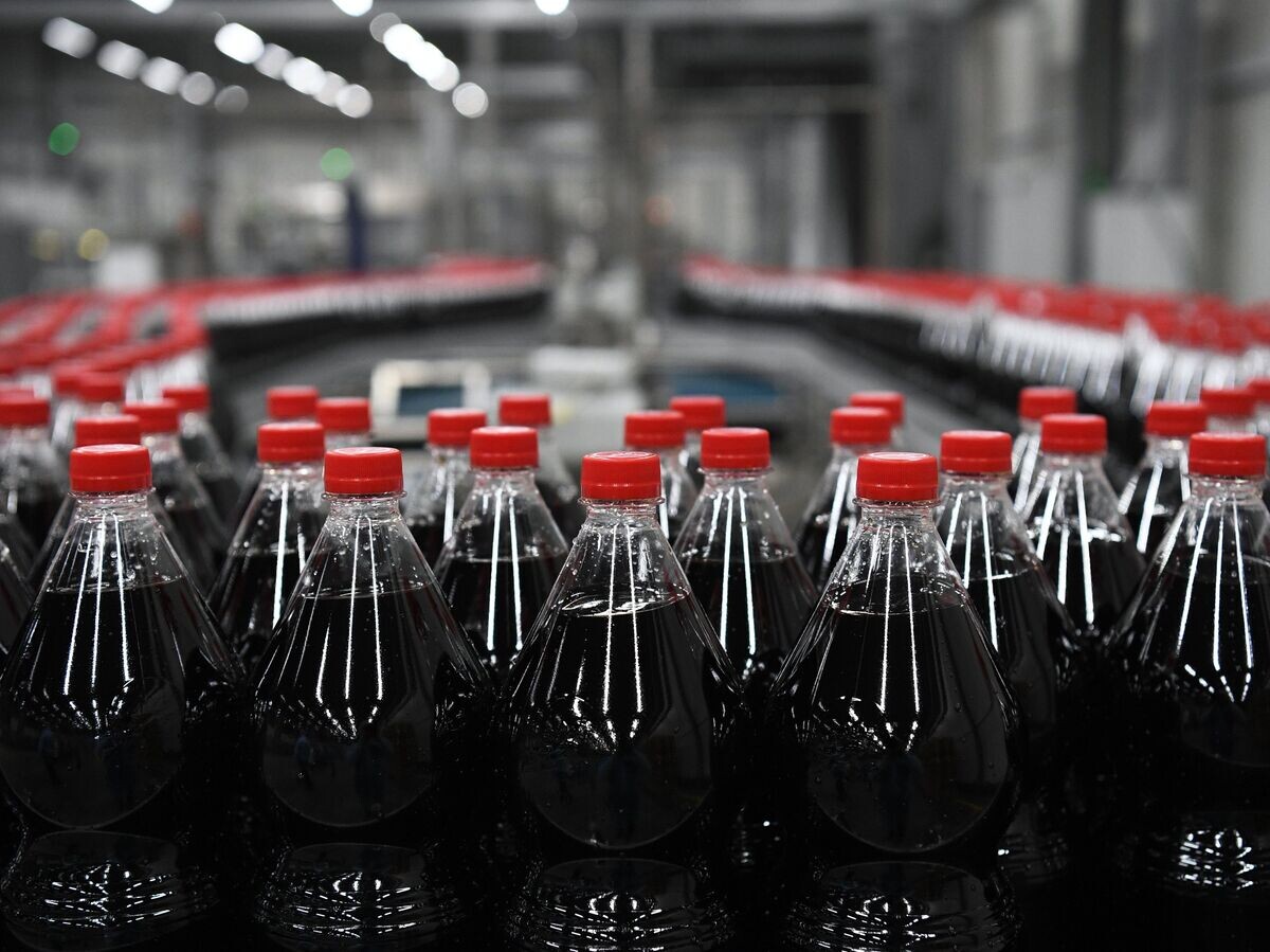 Как выбрать сладкие напитки: советы эксперта РАН