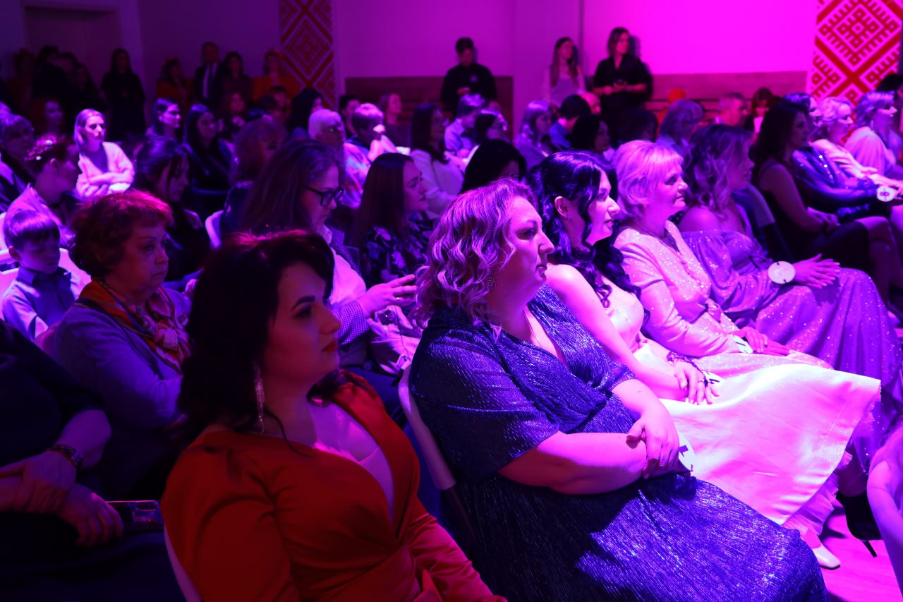 Сегодня в Центре народного творчества прошел финал благотворительного проекта «Супер-Леди 2026» Сегодня в Центре народного творчества прошел финал благотворительного проекта «Супер-Леди 2026»