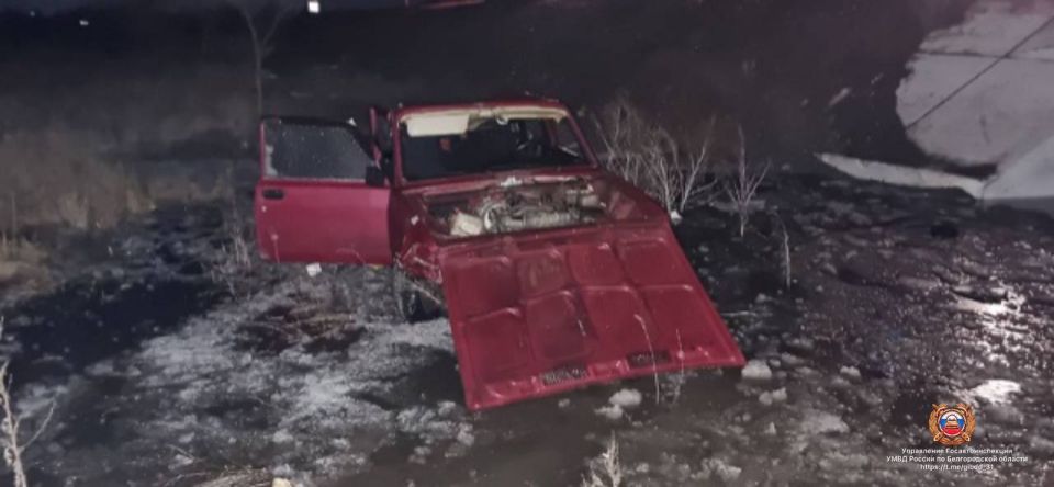 #СВОДКА_ДТП. По предварительным данным, вчера около 03 часов 40 минут на 193 км автодороги «М-2 «Крым Белгород М-4 Дон» Алексеевского округа 46-летний водитель автомобиля «ВАЗ-2107» не справился с управлением, в результате...