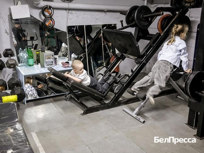 ������� ����� �������� ��������� ��������� ���� ������ ��������. �� ����� ���� �����-�� �����. ��� ���� ���������� �� �����, ��� ����� ��� ����. ������ �������, ������ � ���������� ������