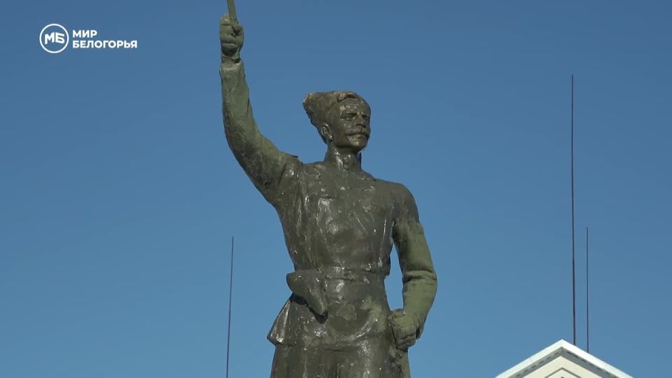 «Всё путём». Выпуск №9. Почему импорт транспортных средств через Дальний Восток вырос, а новые условия по автокредитам делают покупку автомобиля доступнее? Как оформить ДТП через приложение «Госуслуги Авто» ? Какую историю...