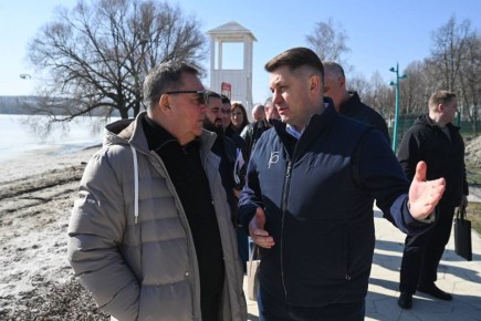 В. Демидов: К 1 июня в Белгороде на пляже «Берега» появится новый развлекательный комплекс с бассейнами и водными аттракционами