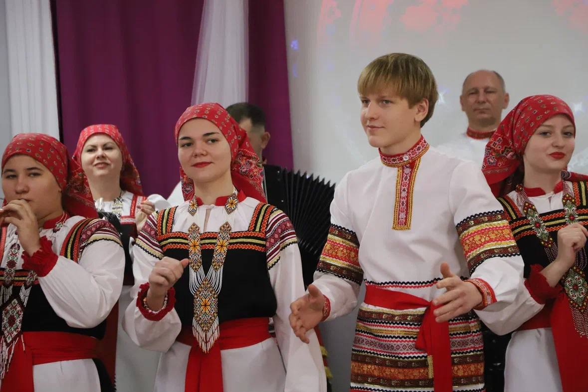 Татьяна Круглякова: Поздравили с профессиональным праздником работников торговли, бытового обслуживания и жилищно-коммунального хозяйства Татьяна Круглякова: Поздравили с профессиональным праздником работников торговли, бытового обслуживания и жилищно-коммунального хозяйства