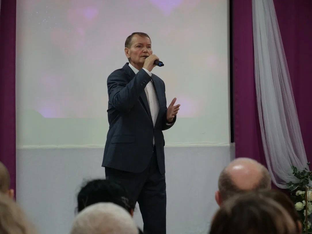 Татьяна Круглякова: Поздравили с профессиональным праздником работников торговли, бытового обслуживания и жилищно-коммунального хозяйства Татьяна Круглякова: Поздравили с профессиональным праздником работников торговли, бытового обслуживания и жилищно-коммунального хозяйства