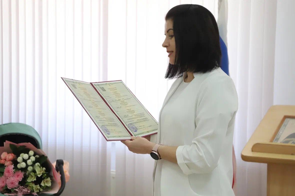 Татьяна Круглякова: В семье Эдуарда и Анастасии Зарифуллиных двойное счастье Татьяна Круглякова: В семье Эдуарда и Анастасии Зарифуллиных двойное счастье