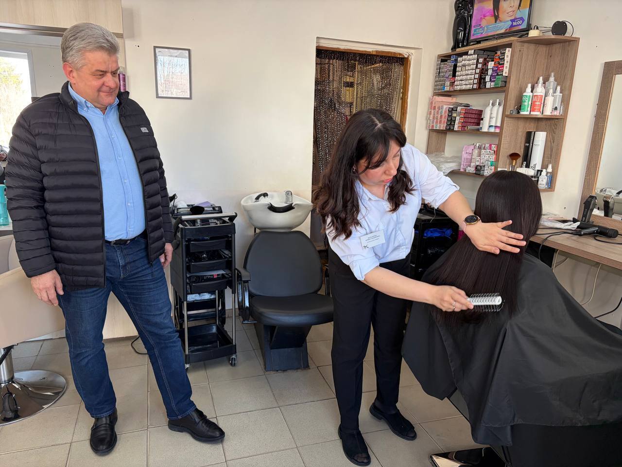 Мечты сбываются!. Сегодня мы хотим поделиться с вами историей Ирины Цукановой – многодетной мамы, которая благодаря государственной поддержке смогла осуществить свою давнюю мечту и открыть собственное дело! Ирина... Мечты сбываются!. Сегодня мы хотим поделиться с вами историей Ирины Цукановой – многодетной мамы, которая благодаря государственной поддержке смогла осуществить свою давнюю мечту и открыть собственное дело! Ирина...