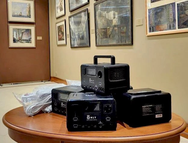 Несколько портативных электростанций Белгородскому художественному музею передал Оренбургский музей изобразительных искусств