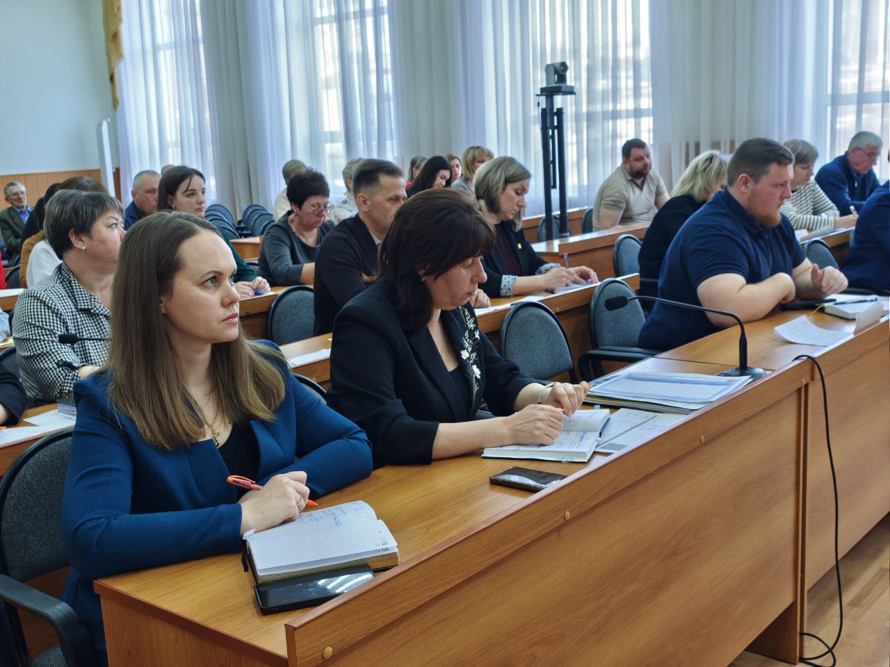 Николай Нестеров: Сегодня на рабочем совещании выступил Андрей Сергеевич Роганин, заместитель начальника ОМВД России по Корочанскому району – начальник полиции Николай Нестеров: Сегодня на рабочем совещании выступил Андрей Сергеевич Роганин, заместитель начальника ОМВД России по Корочанскому району – начальник полиции