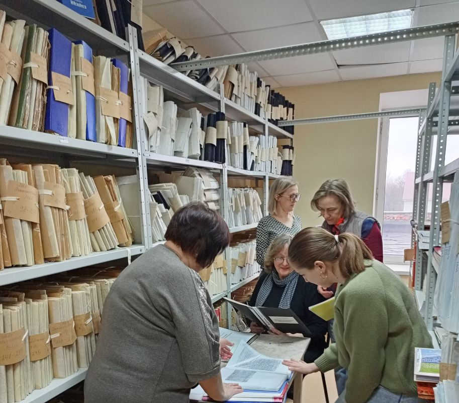 Архивный отдел администрации округа провёл «День открытых дверей»