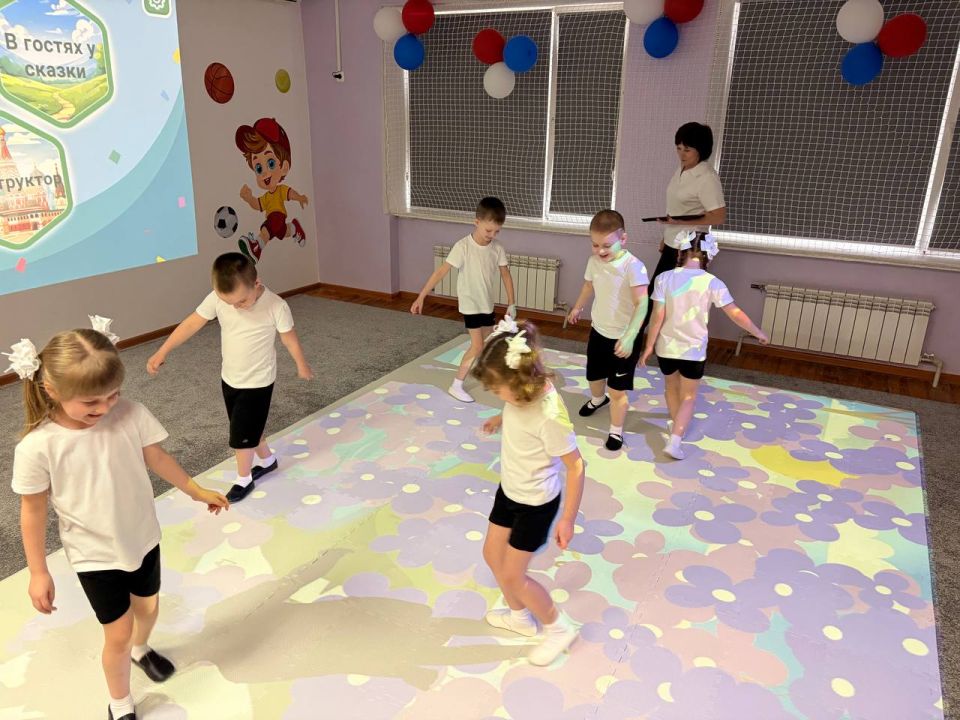 В детском саду в Ивне открыли современный интерактивный физкультурный зал