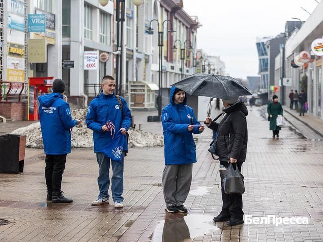 ��������� �������� 12-� ��������� ������������� ����� � ������