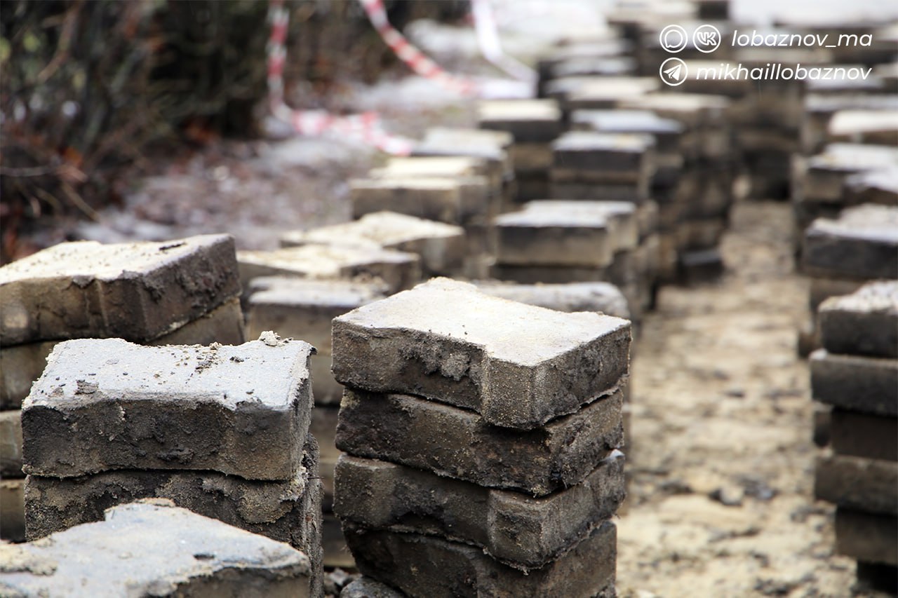 В Старом Осколе продолжаются работы по благоустройству В Старом Осколе продолжаются работы по благоустройству