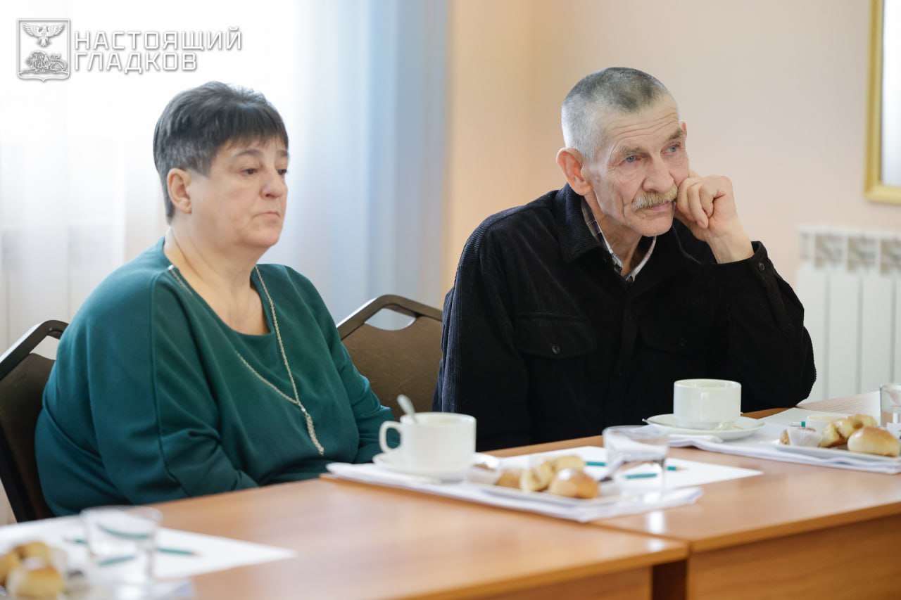 Вячеслав Гладков: В Ракитном встретился с отцами, матерями и женами наших участников специальной военной операции, которые отдали жизни при исполнении воинского долга Вячеслав Гладков: В Ракитном встретился с отцами, матерями и женами наших участников специальной военной операции, которые отдали жизни при исполнении воинского долга