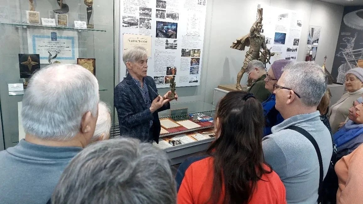 Олег Медведев: Очередная группа экскурсантов из Яковлевского округа посетила город Белгород в рамках реализации губернаторского проекта «К соседям в гости» Олег Медведев: Очередная группа экскурсантов из Яковлевского округа посетила город Белгород в рамках реализации губернаторского проекта «К соседям в гости»