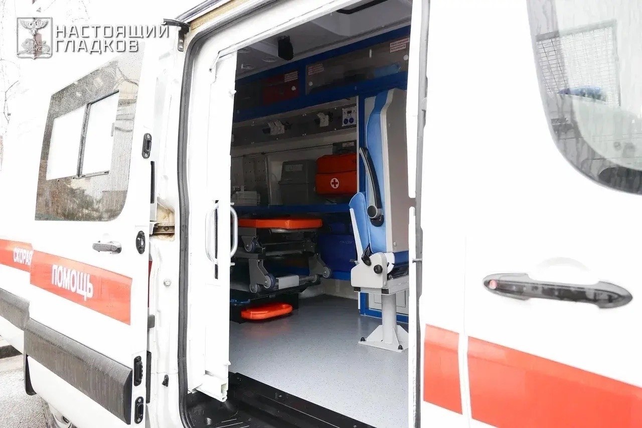 Грайворонский округ получил бронированные машины скорой помощи Грайворонский округ получил бронированные машины скорой помощи