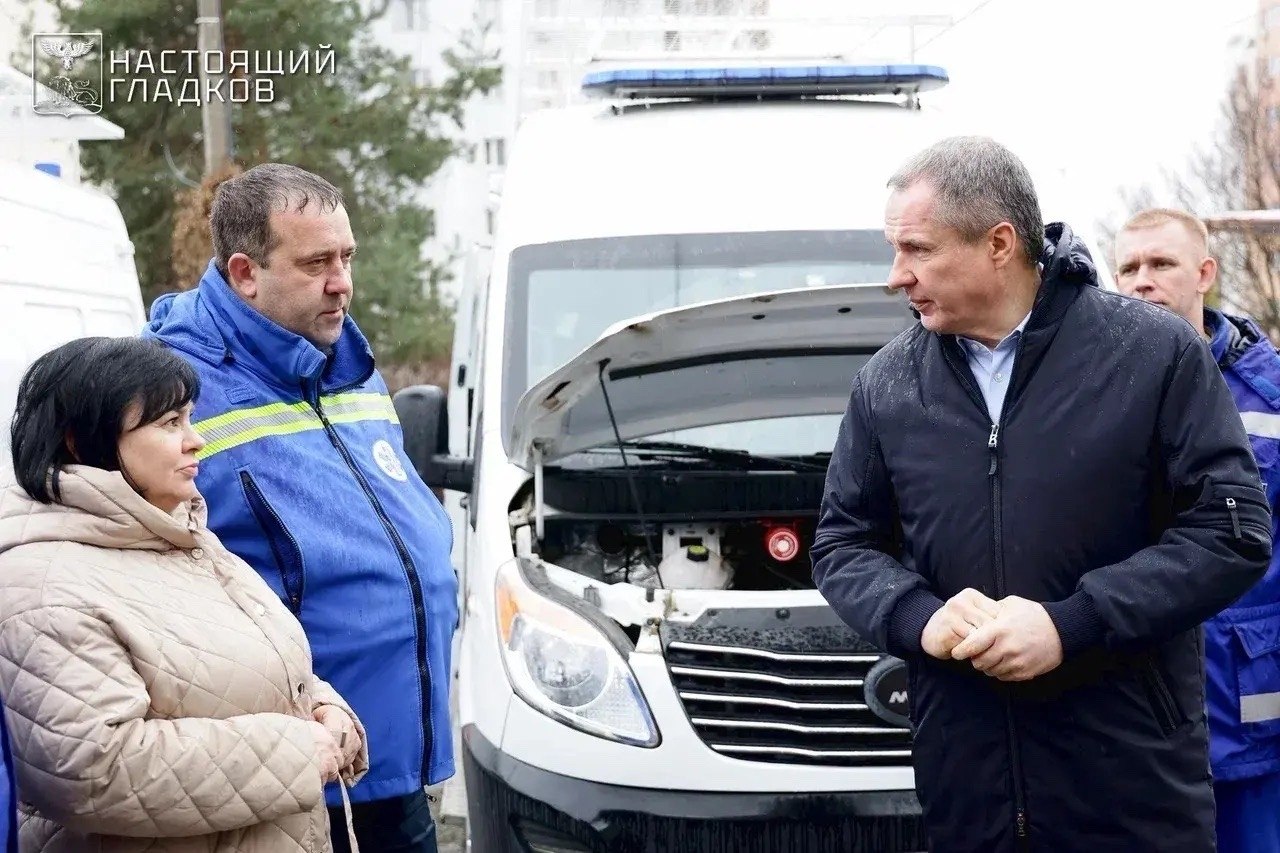 Грайворонский округ получил бронированные машины скорой помощи Грайворонский округ получил бронированные машины скорой помощи