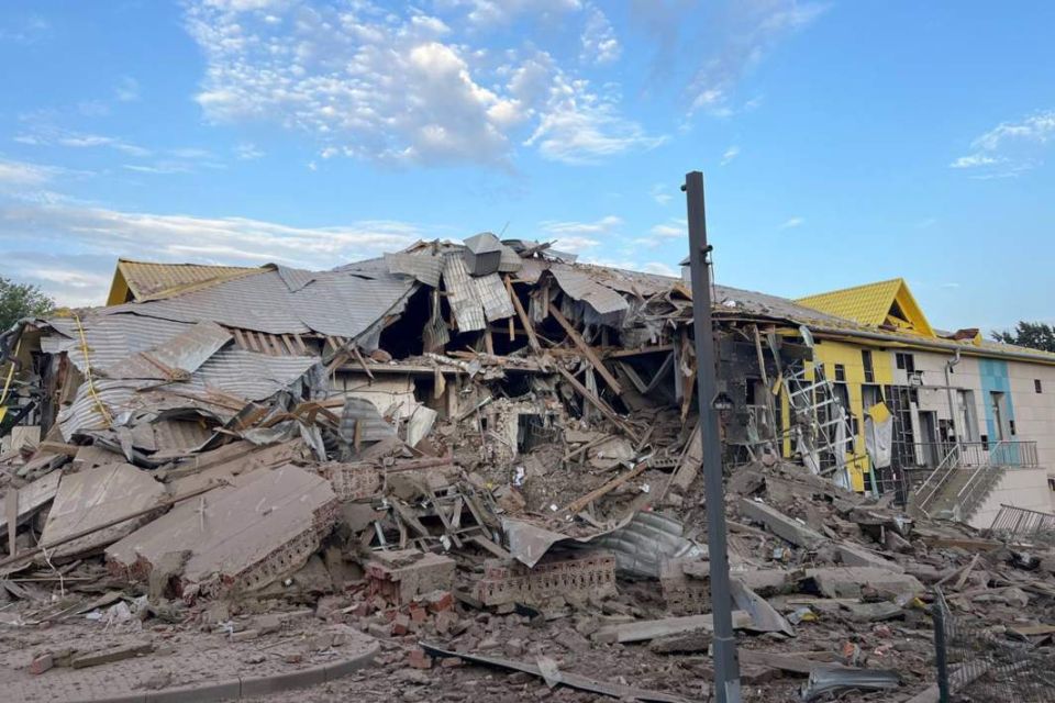 ������ �������� 4 ���� ������ �� ����� �������� ����� � �������