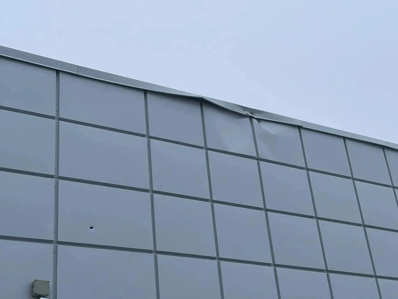 Николай Нестеров: По данным оперативных служб, сегодня на территории нашего округа зафиксированы атаки беспилотных летательных аппаратов на город Корочу, сла Бехтеевка, Заячье и Погореловка Николай Нестеров: По данным оперативных служб, сегодня на территории нашего округа зафиксированы атаки беспилотных летательных аппаратов на город Корочу, сла Бехтеевка, Заячье и Погореловка