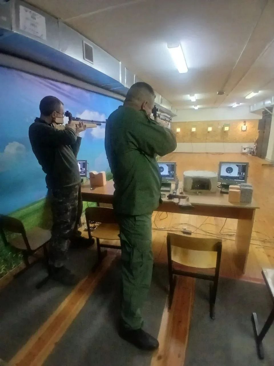 Олег Медведев: Сегодня вместе с нашими земляками — ветеранами специальной военной операции — принял участие в первой тренировке по пулевой стрельбе