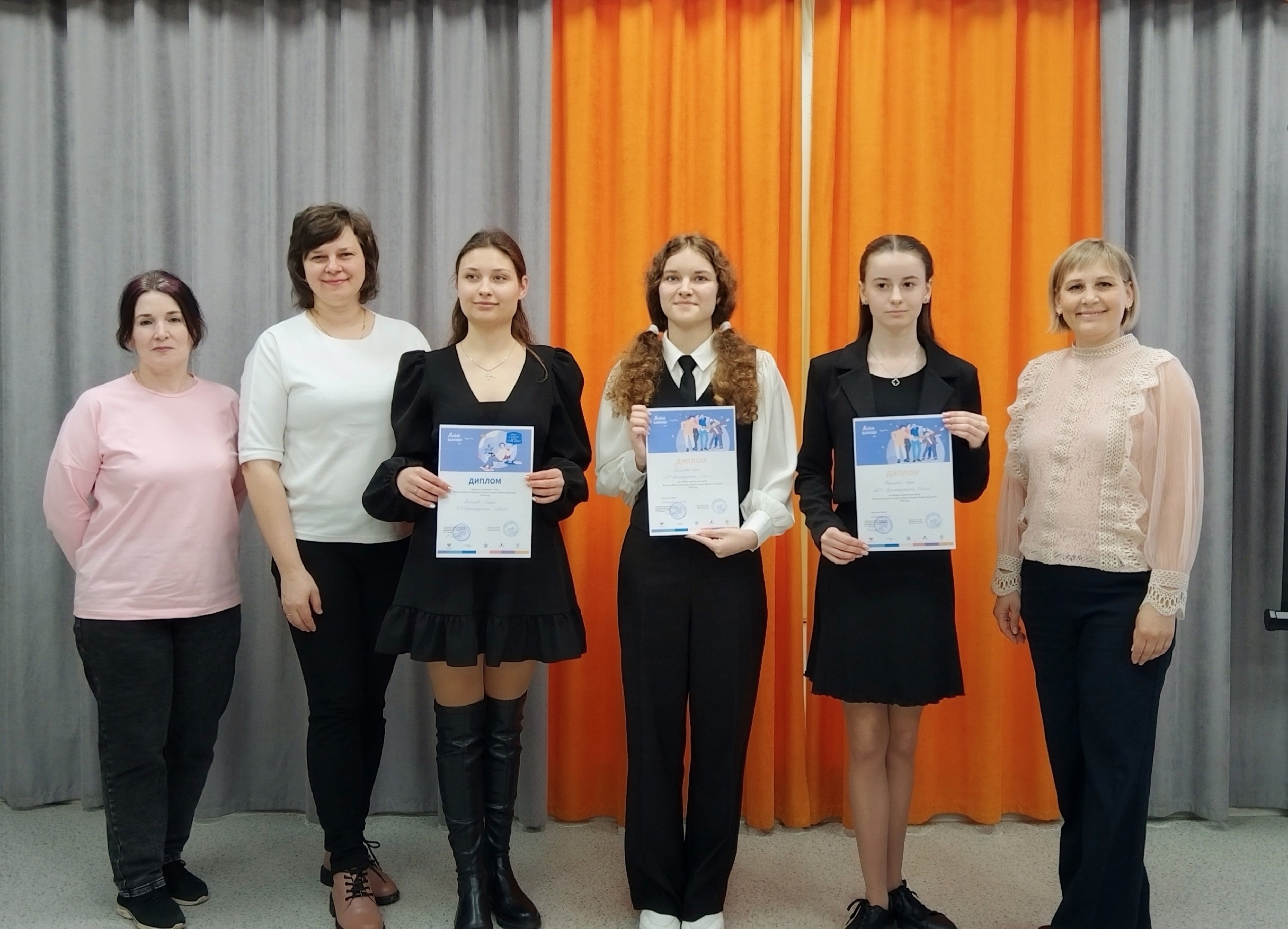 В нашем округе завершился муниципальный этап Всероссийского конкурса юных чтецов «Живая классика» В нашем округе завершился муниципальный этап Всероссийского конкурса юных чтецов «Живая классика»