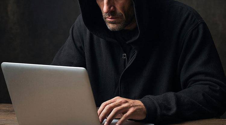 Печальный итог. Что ждёт любителей лёгких денег, поверивших обещаниям врага