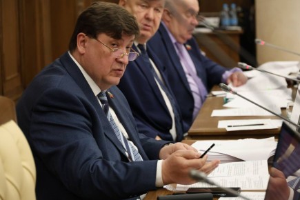 Юрий Клепиков: Продолжаем подготовку к предстоящему заседанию Белгородской областной Думы