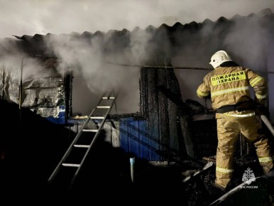 �� ��������� ����� �� ���������� ������� ���������������� 4 ������, 2 �� ������� ��������� � �����