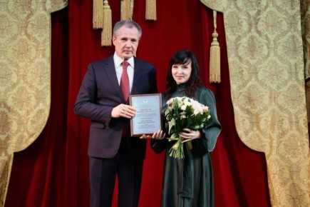 Владимир Переверзев: В преддверии профессионального праздника в Белгородском драматическом театре имени М.С. Щепкина царила особенная атмосфера