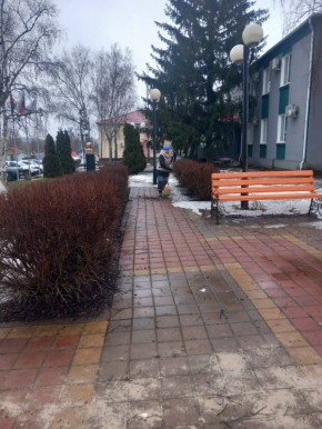 Весенний санитарно-экологический месячник по благоустройству и озеленению территорий населённых пунктов, который проходит в рамках национального проекта «Экологическое благополучие» состоялся в селе Белый Колодезь