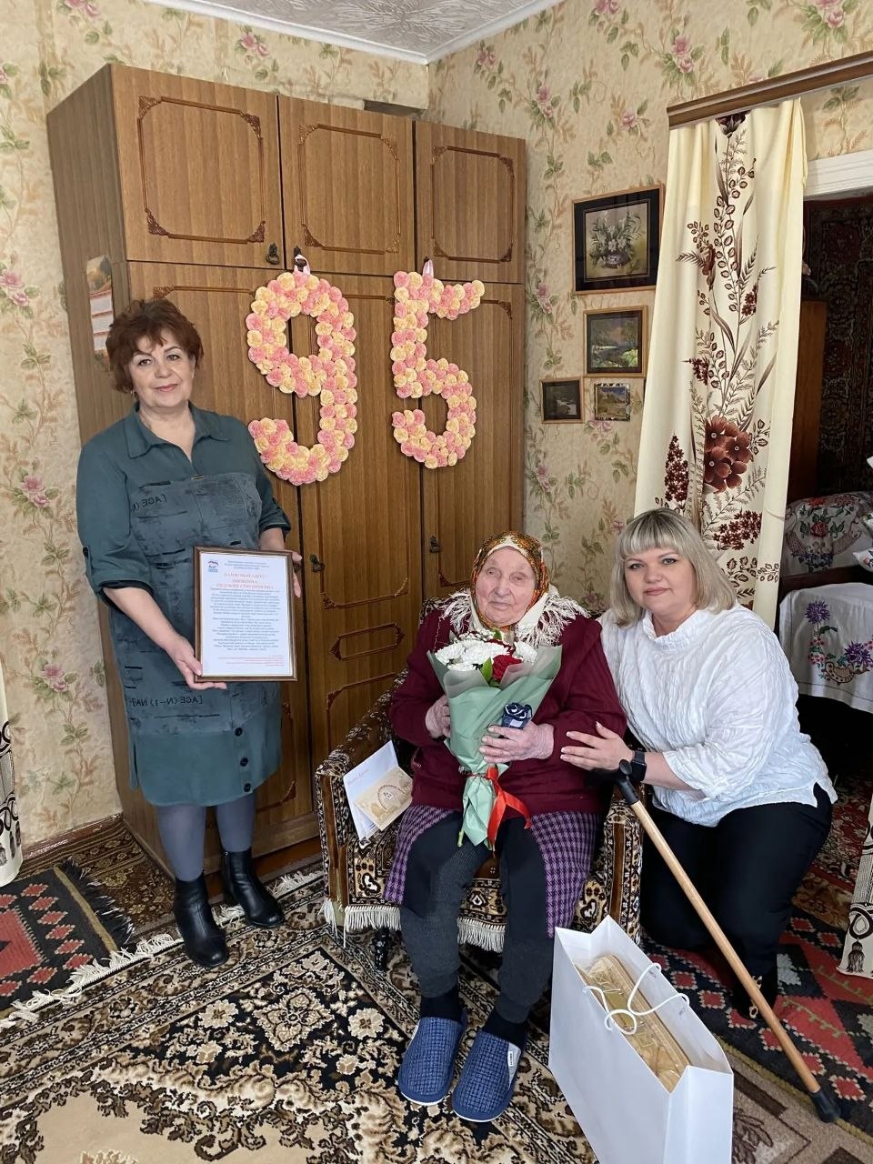 Вчера свой 95й день рождения отметила жительница села Афанасово — Евдокия Григорьевна Ивошина!