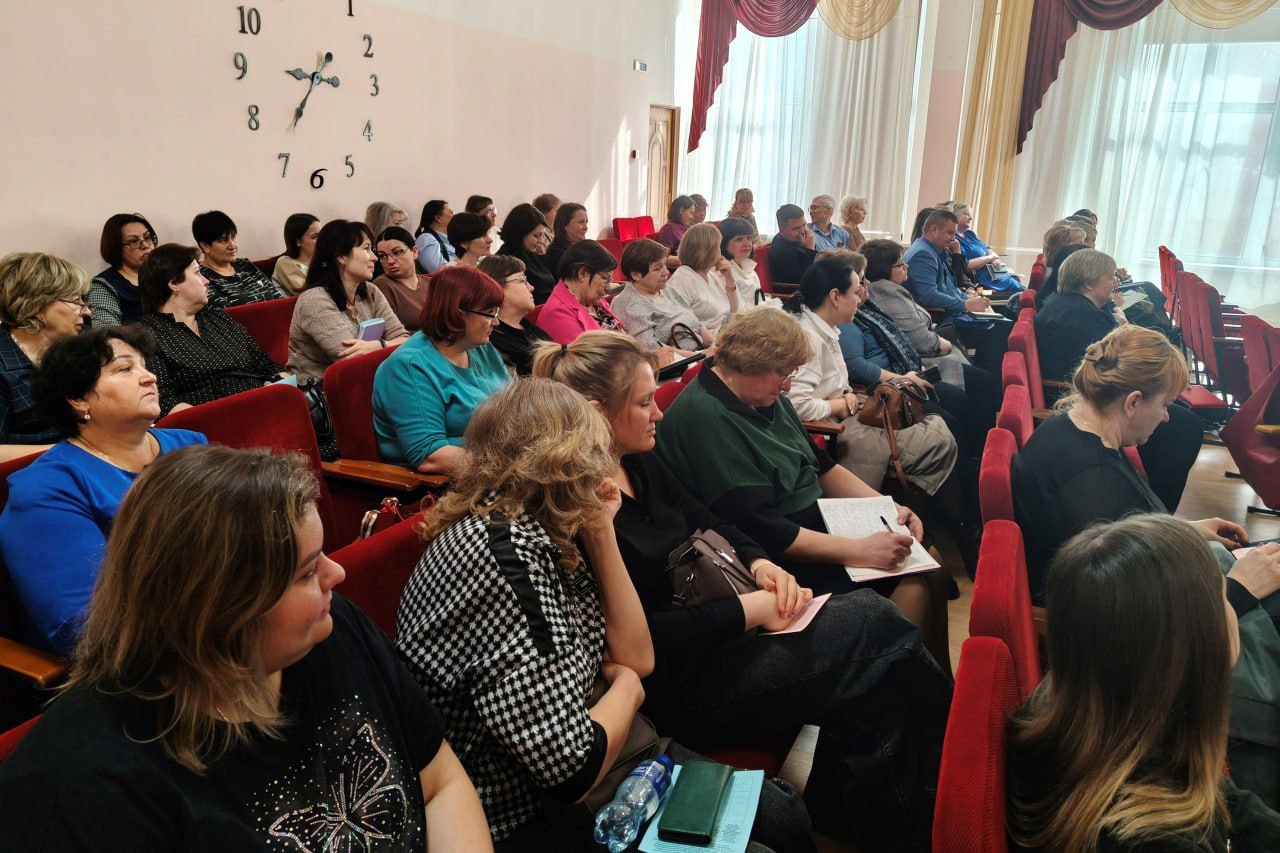 Олег Медведев: По инициативе территориальных организаций Профсоюза 24 марта в Яковлевском муниципальном округе стартовал цикл обучающих семинаров для руководителей образовательных организаций и председателей первичек Олег Медведев: По инициативе территориальных организаций Профсоюза 24 марта в Яковлевском муниципальном округе стартовал цикл обучающих семинаров для руководителей образовательных организаций и председателей первичек