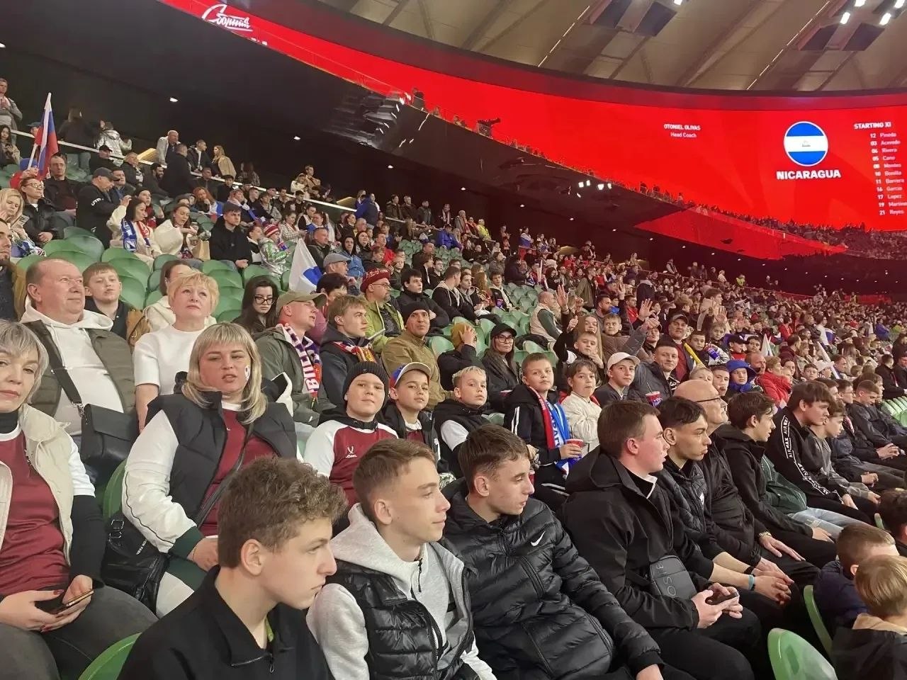 Андрей Миськов: Более двухсот юных футболистов Белгородской области по приглашению Российского футбольного союза посетили матч сборных России и Никарагуа Андрей Миськов: Более двухсот юных футболистов Белгородской области по приглашению Российского футбольного союза посетили матч сборных России и Никарагуа