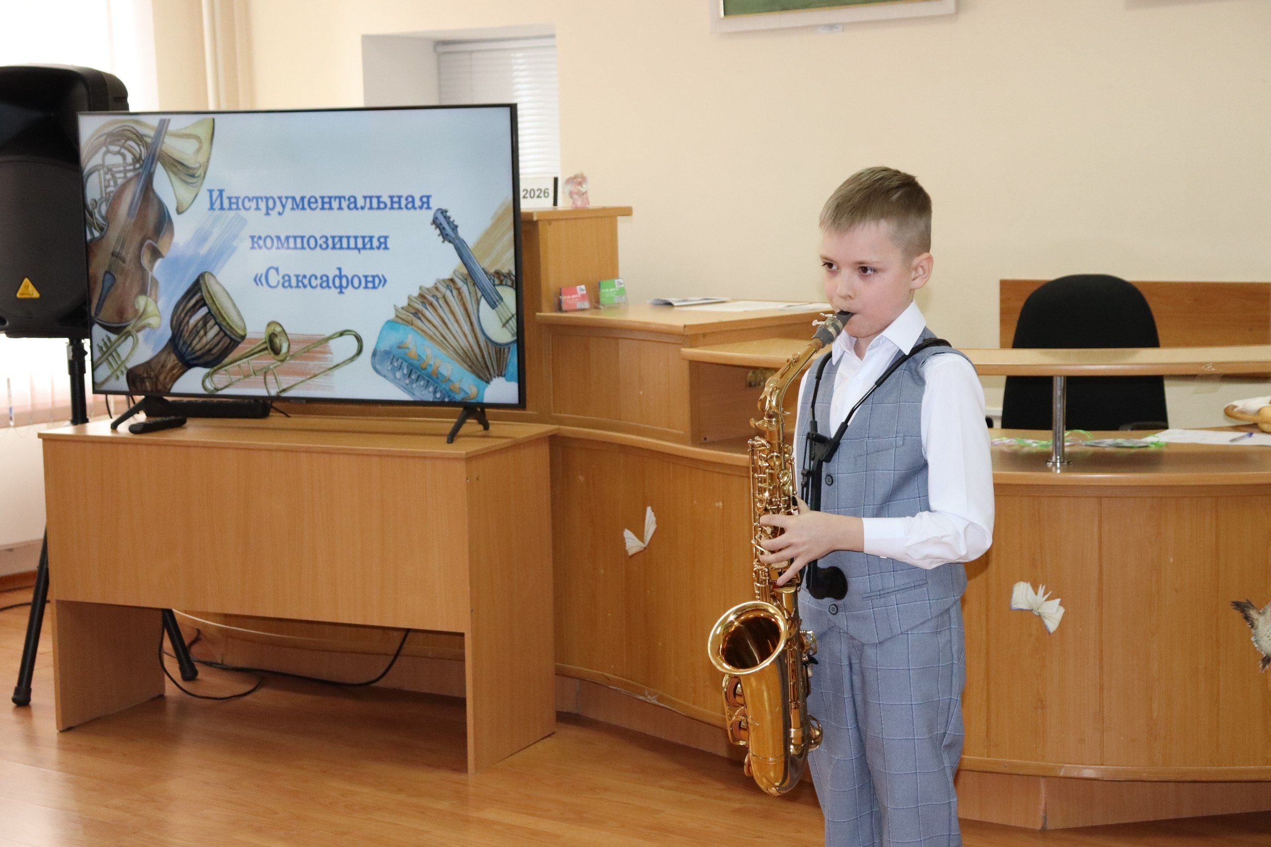 В Краснояружском округе стартовала Всероссийская просветительская акция «Неделя детской книги», которая посвящена Году единства народов России В Краснояружском округе стартовала Всероссийская просветительская акция «Неделя детской книги», которая посвящена Году единства народов России