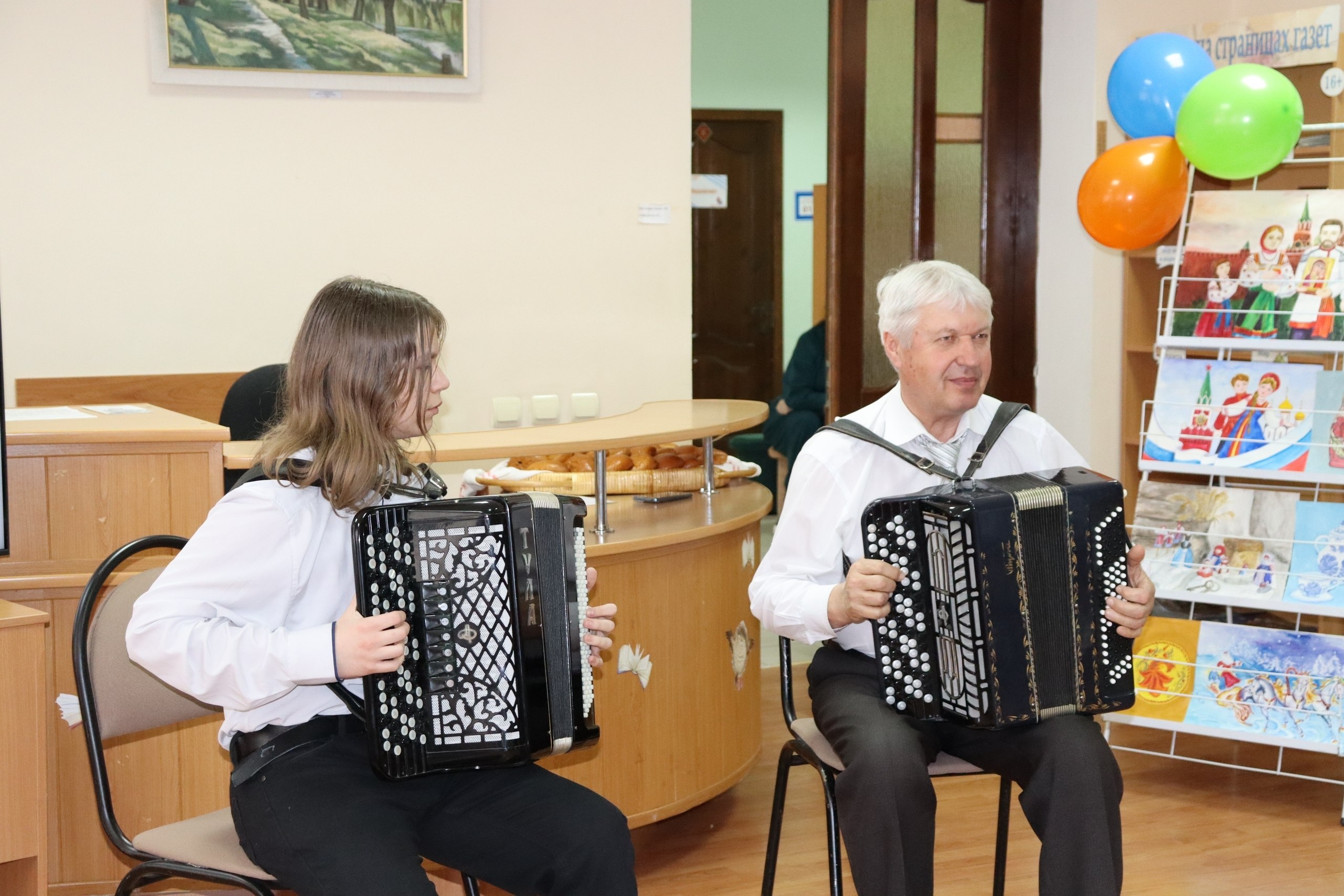 В Краснояружском округе стартовала Всероссийская просветительская акция «Неделя детской книги», которая посвящена Году единства народов России В Краснояружском округе стартовала Всероссийская просветительская акция «Неделя детской книги», которая посвящена Году единства народов России