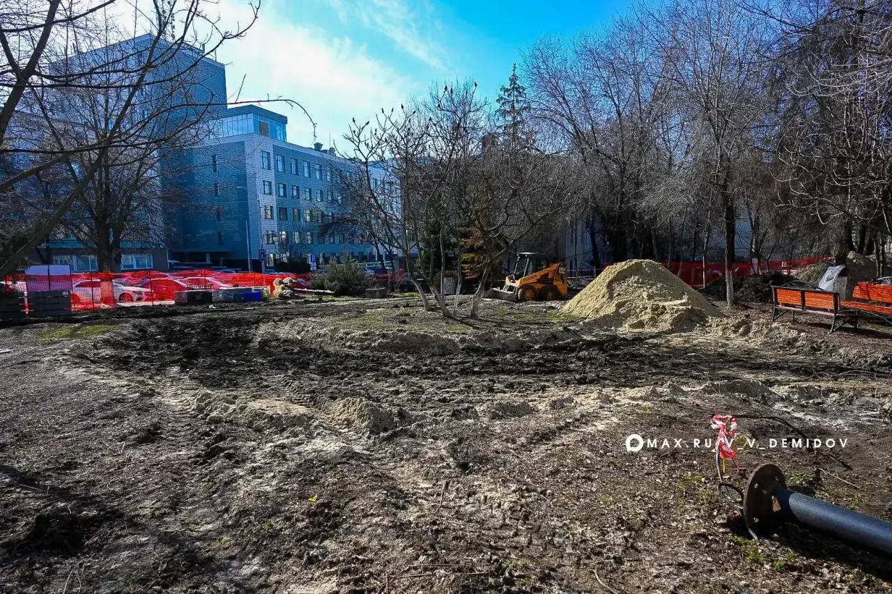 В Белгороде к августу завершат благоустройство сквера на ул. Князя Трубецкого В Белгороде к августу завершат благоустройство сквера на ул. Князя Трубецкого