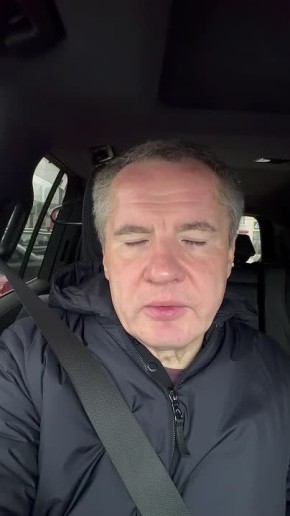 Вячеслав Гладков: Вчера главе Грайворонского округа Дмитрию Александровичу Панкову передал три бронированных автомобиля