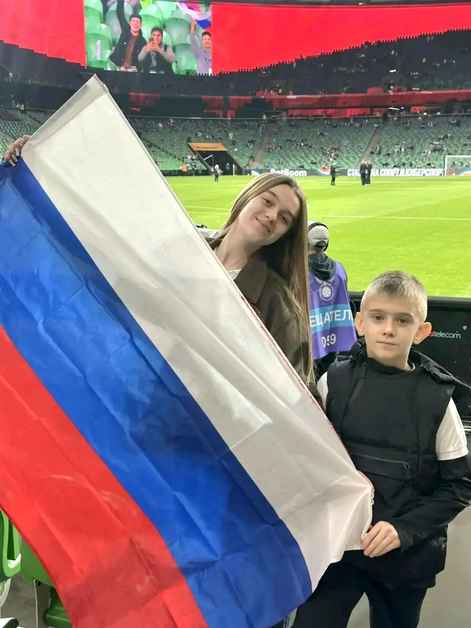 Андрей Миськов: Более двухсот юных футболистов Белгородской области по приглашению Российского футбольного союза посетили матч сборных России и Никарагуа Андрей Миськов: Более двухсот юных футболистов Белгородской области по приглашению Российского футбольного союза посетили матч сборных России и Никарагуа