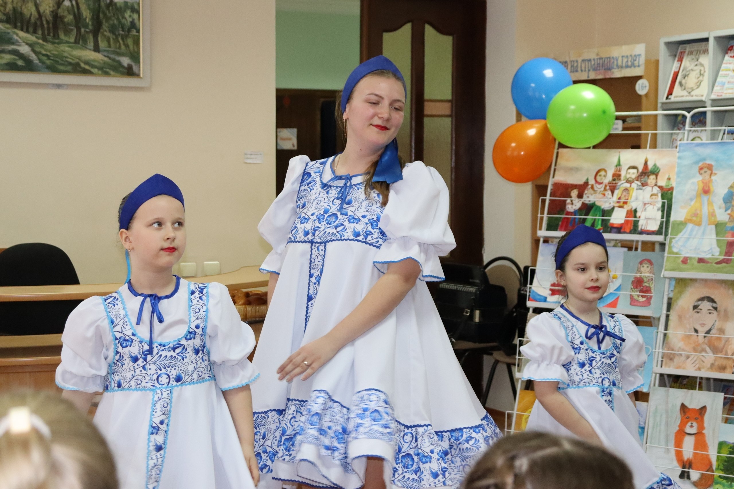 В Краснояружском округе стартовала Всероссийская просветительская акция «Неделя детской книги», которая посвящена Году единства народов России В Краснояружском округе стартовала Всероссийская просветительская акция «Неделя детской книги», которая посвящена Году единства народов России