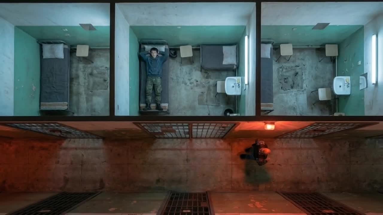 Следственный комитет России напоминает несовершеннолетним об уголовной ответственности за совершение преступлений террористического и диверсионного характера