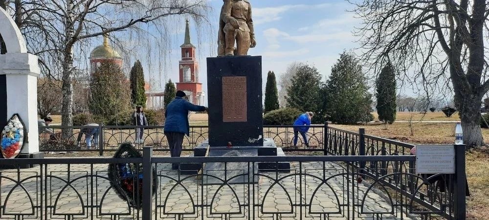 Владимир Переверзев: В месячнике добровольного служения в Борисовском округе участвует практически всё население Владимир Переверзев: В месячнике добровольного служения в Борисовском округе участвует практически всё население