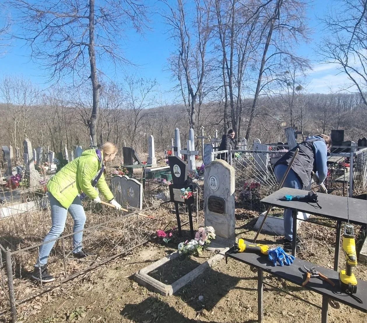 Владимир Переверзев: В месячнике добровольного служения в Борисовском округе участвует практически всё население Владимир Переверзев: В месячнике добровольного служения в Борисовском округе участвует практически всё население