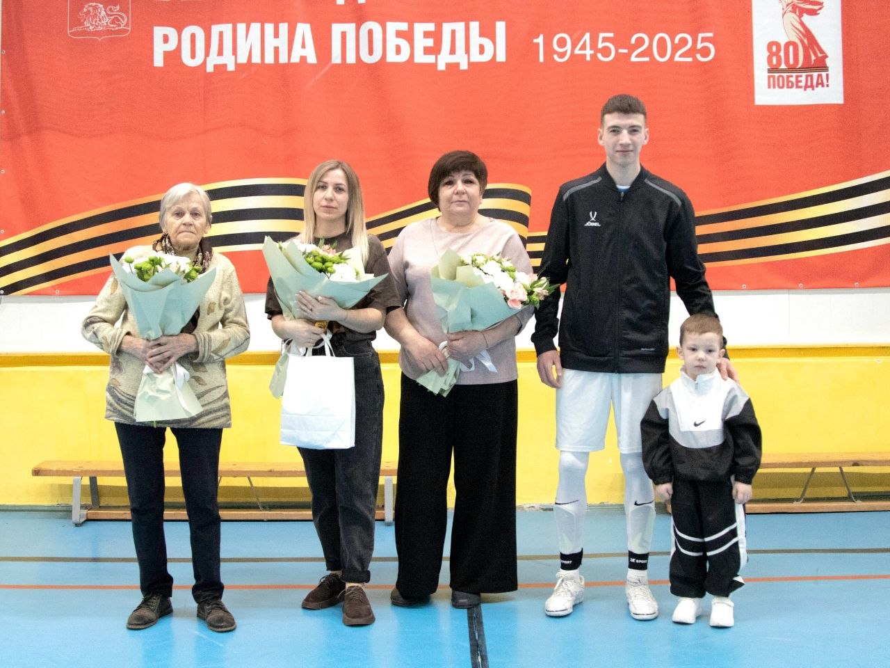 Андрей Миськов: На базе физкультурно-оздоровительного комплекса провели турнир по мини-футболу, посвящённый памяти участника специальной военной операции, нашего спортсмена и футболиста Артёма Мальцева Андрей Миськов: На базе физкультурно-оздоровительного комплекса провели турнир по мини-футболу, посвящённый памяти участника специальной военной операции, нашего спортсмена и футболиста Артёма Мальцева