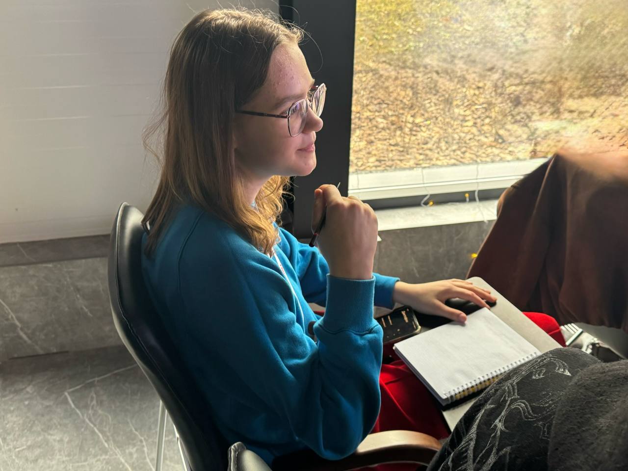 Тебе когда-нибудь объясняли тему на примере чипсов? А вот участникам нашего просветительского проекта «МедиаФабрика» — да! Тебе когда-нибудь объясняли тему на примере чипсов? А вот участникам нашего просветительского проекта «МедиаФабрика» — да!