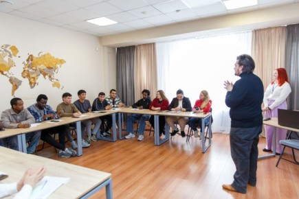 В Белгороде открылся Центр межкультурного диалога для адаптации иностранных граждан и гостей региона