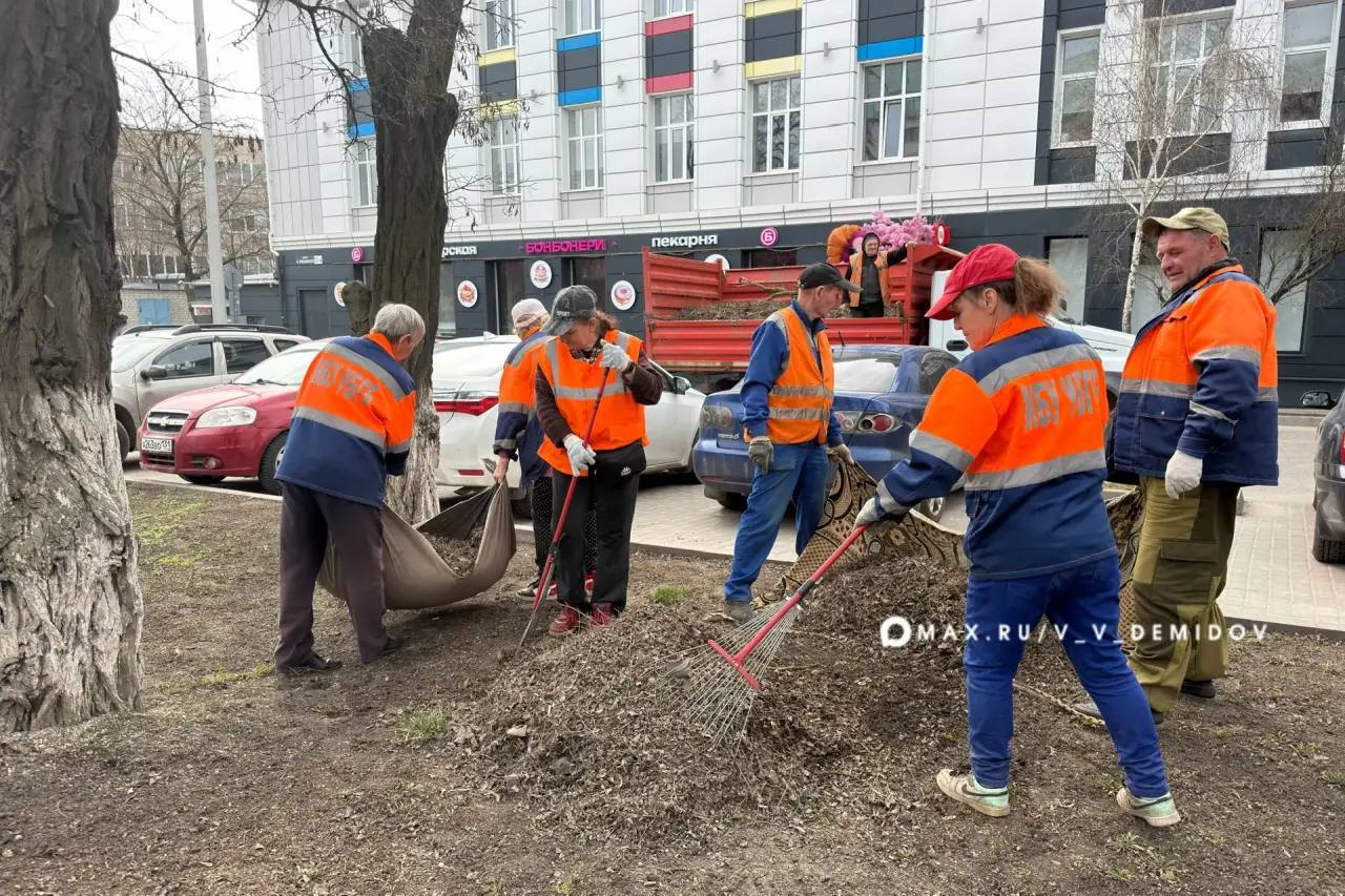 Валентин Демидов: В Белгороде начался масштабный этап весенней уборки Валентин Демидов: В Белгороде начался масштабный этап весенней уборки