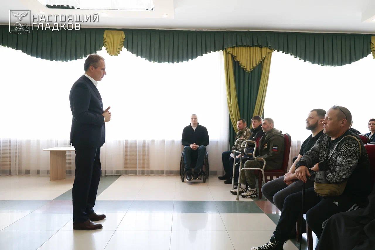 Вячеслав Гладков: Сегодня в Вейделевке встретился с нашими защитниками, которые вернулись из зоны проведения специальной военной операции